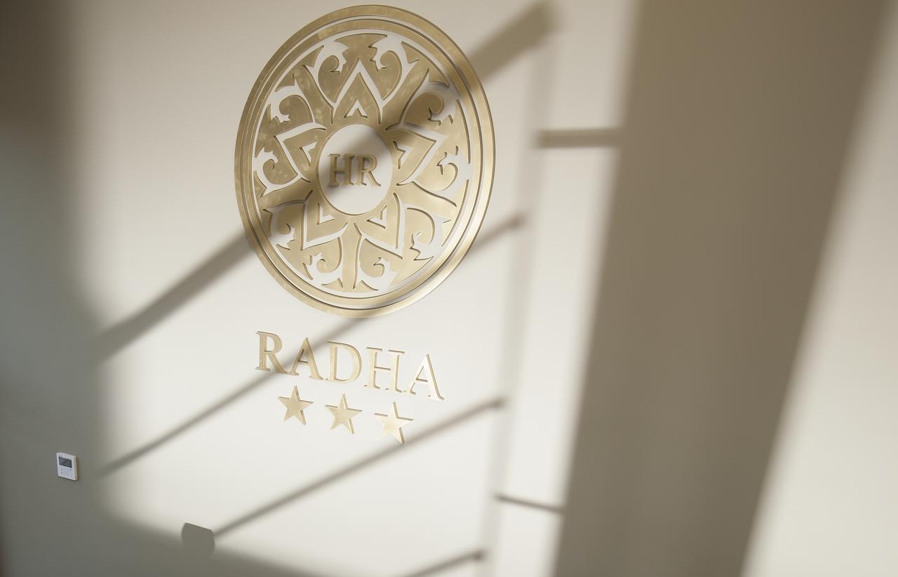 Hotel Radha L'Hospitalet de Llobregat Luaran gambar